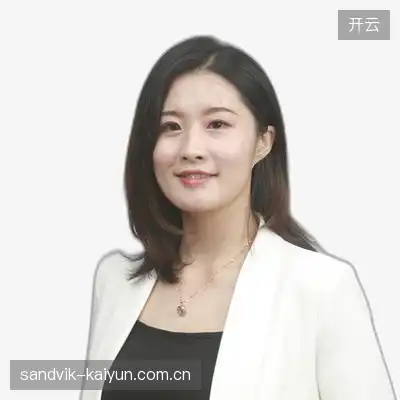龙鑫玲